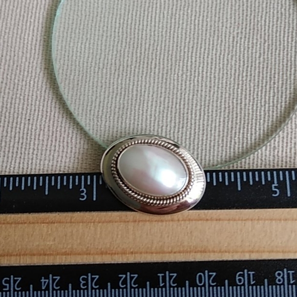 STERLING & MOP EARRING'S - Picture 4 of 7